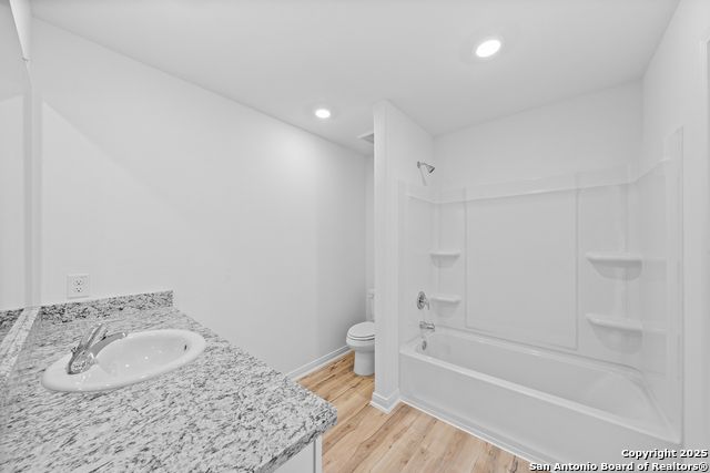15038 Telfaire Meadow Property Photo 14
