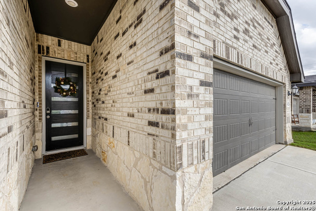 3012 Toscana Way Property Photo 3