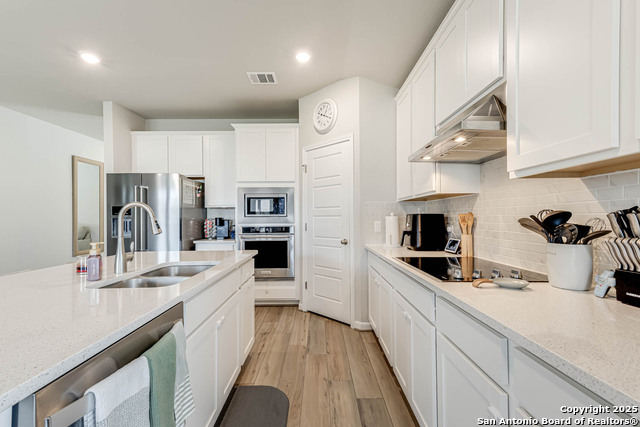 3012 Toscana Way Property Photo 20