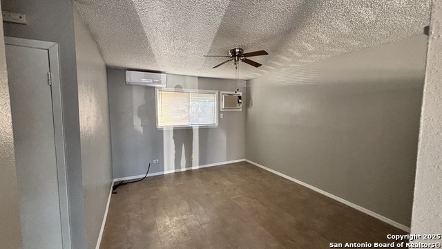 5603 Bienville Property Photo 7