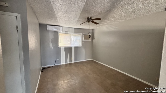 5603 Bienville Property Photo 8
