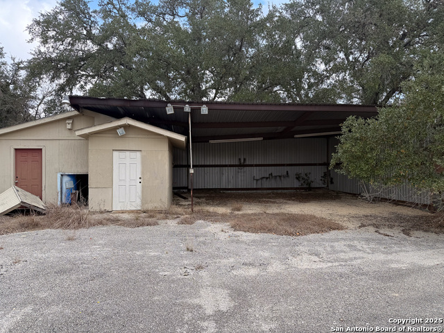 473 Mills Property Photo 1