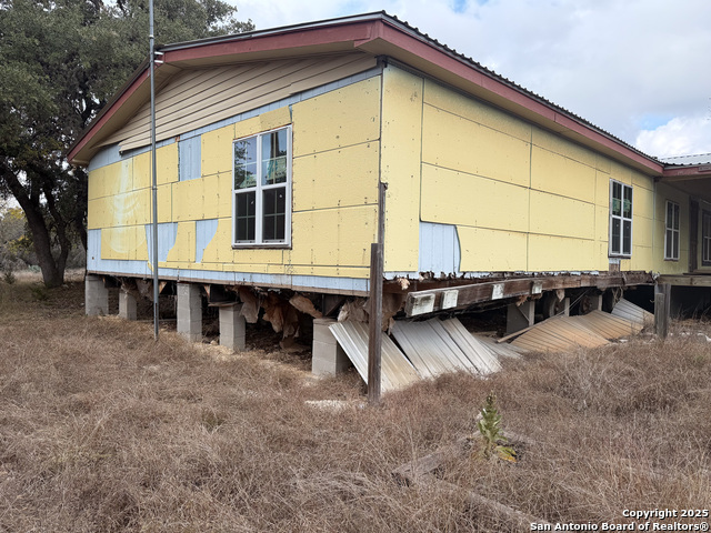 473 Mills Property Photo 3