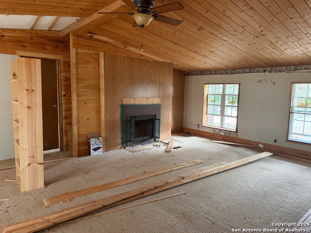 473 Mills Property Photo 5