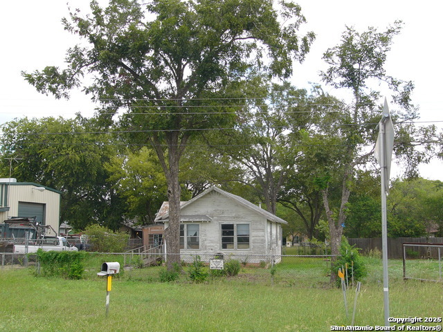 2514 Loop 410 Property Photo 2