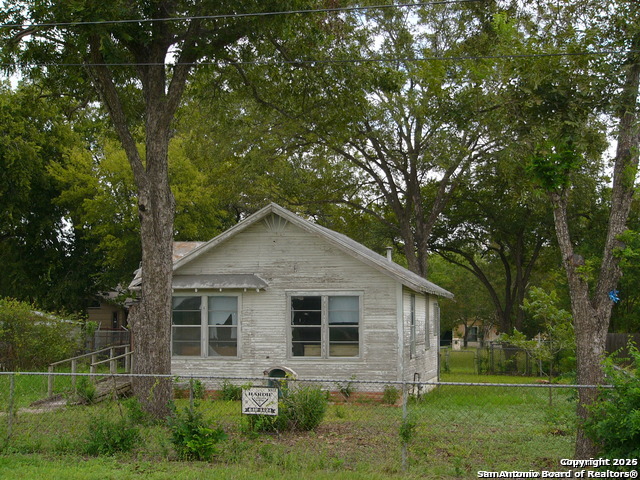 2514 Loop 410 Property Photo 3