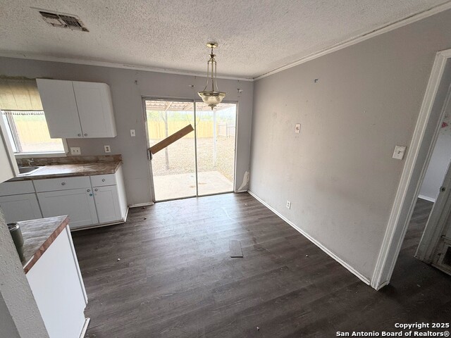 5606 Ocean Side Property Photo 4