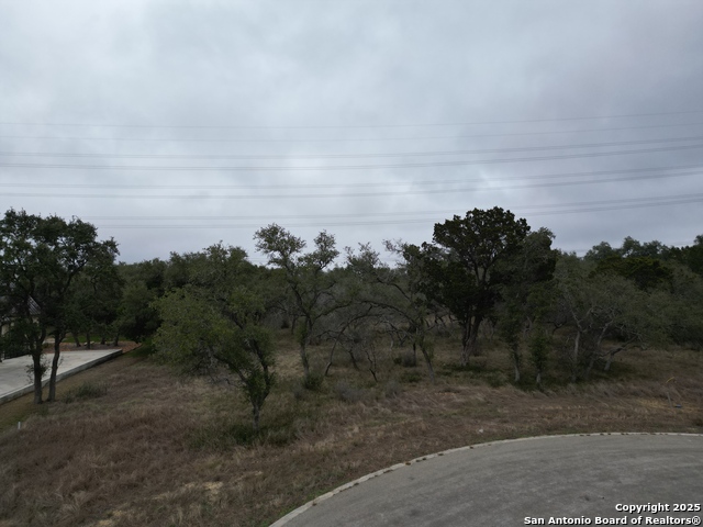 926 Belle Oaks Property Photo 3