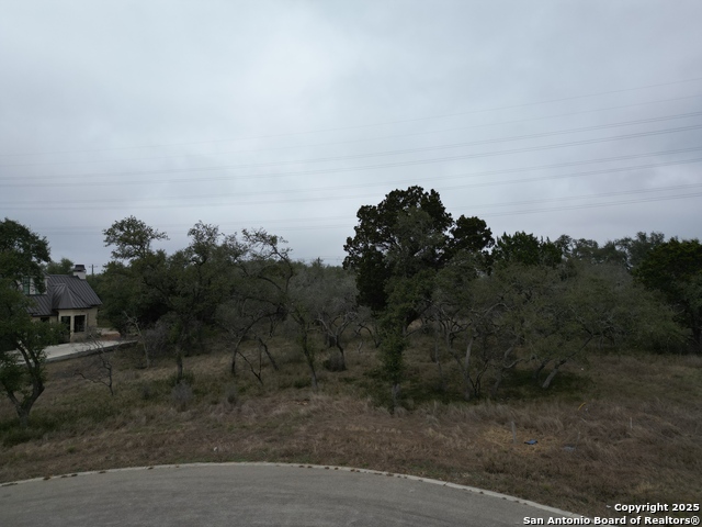926 Belle Oaks Property Photo 4