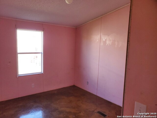 754 Kayroe Rd Property Photo 7