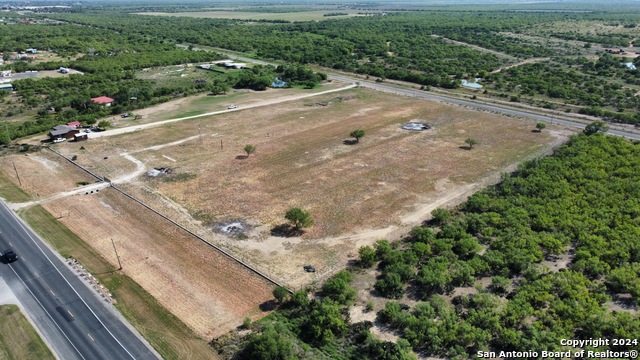 4303 Us Highway 83 Property Photo 9