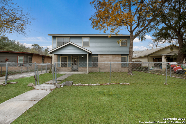 411 W Vestal Property Photo 1