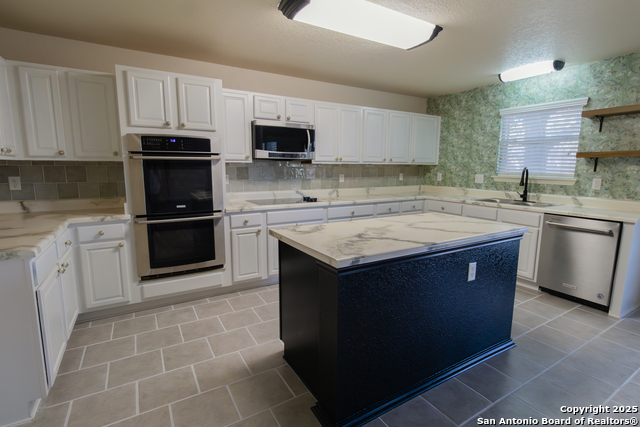 8111 Academic Post Property Photo 6