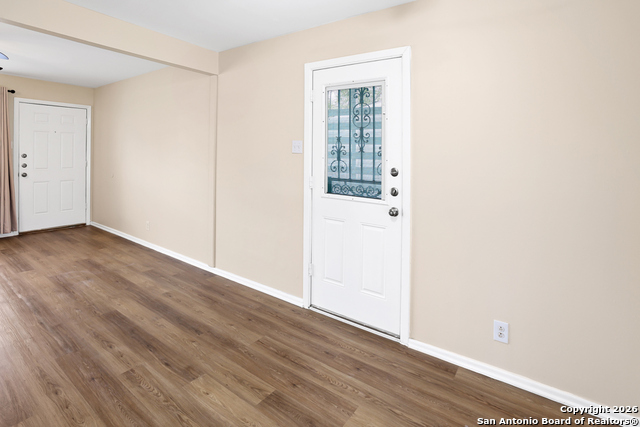 115 Harcourt Property Photo 10