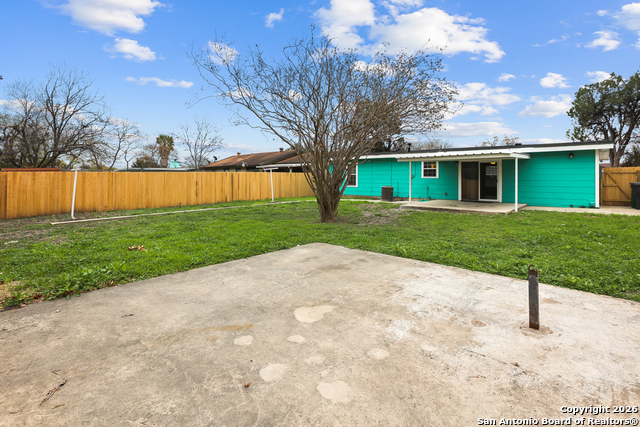 115 Harcourt Property Photo 24