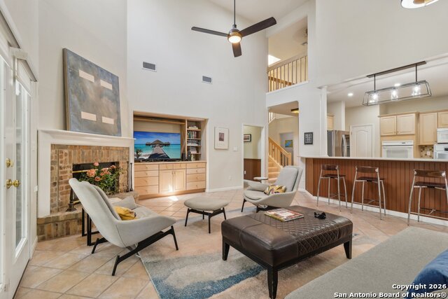 617 Evergreen Property Photo 8