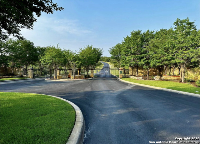 112 Sendera Way Property Photo 1
