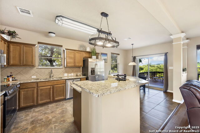 17132 Bandera Rd Property Photo 8