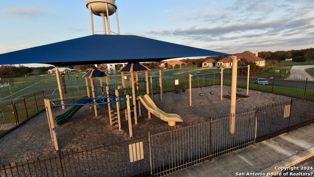 26714 Rockwall Property Photo 18
