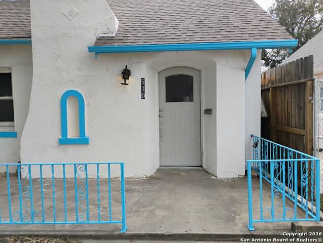 510 Vanderbilt Property Photo 2
