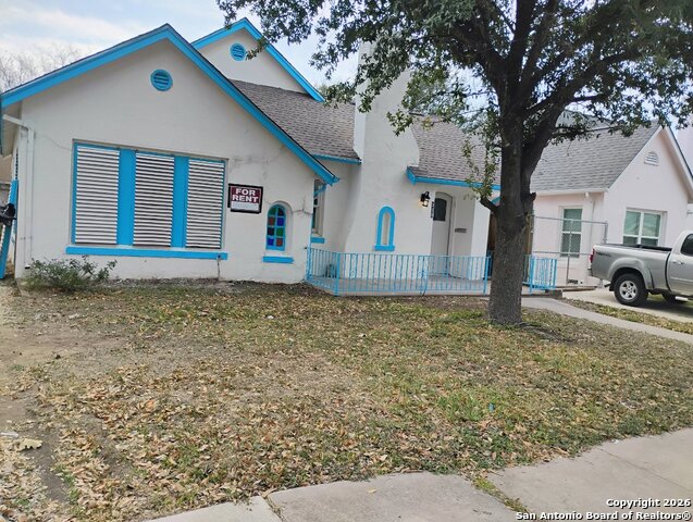 510 Vanderbilt Property Photo 3