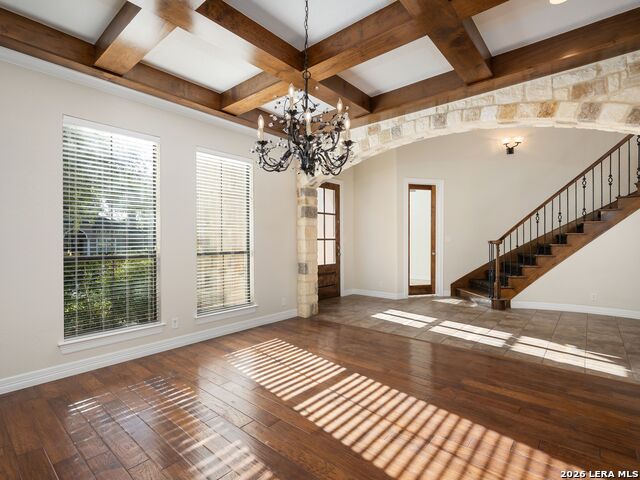 303 Regent Circle Property Photo 8