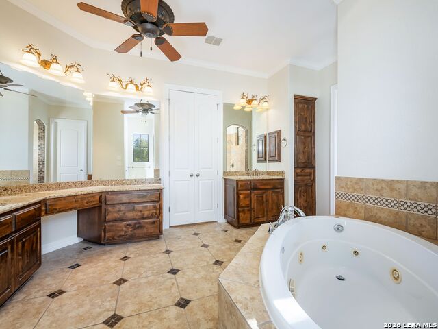 303 Regent Circle Property Photo 42