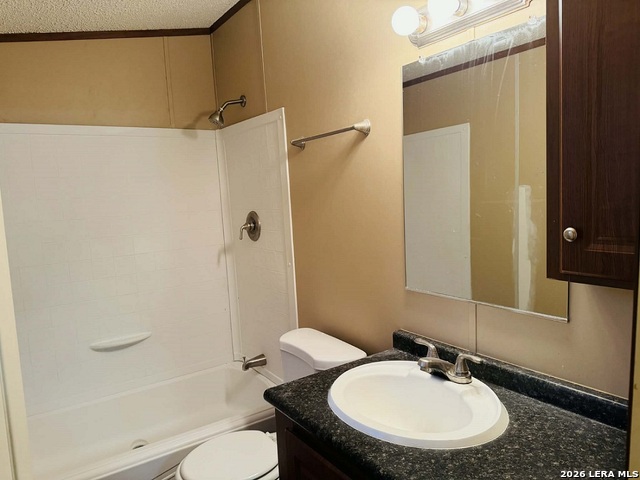 316 Simmons Property Photo 9