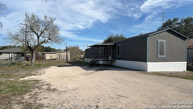 316 Simmons Property Photo 14