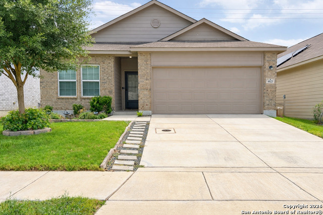 4823 Cambridge Park Property Photo 1