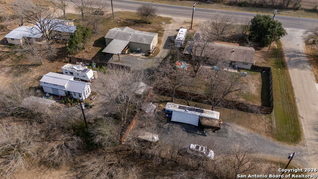 505 State Highway 173 Property Photo 4
