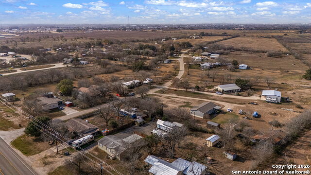 505 State Highway 173 Property Photo 8