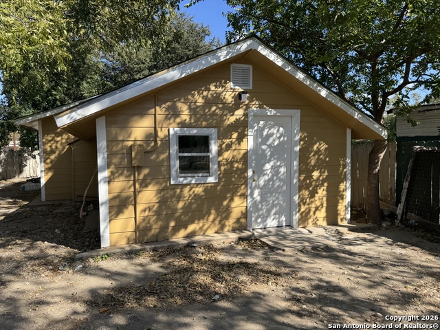 419 Peabody Property Photo 1