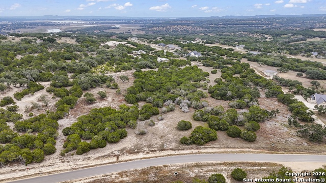 1740 Demi John Bend Property Photo 4