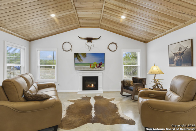 295 Pr 1511 Property Photo 1
