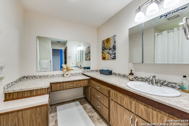 7711 Callaghan Property Photo 14
