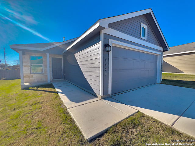 6623 Whirling Path Property Photo 3