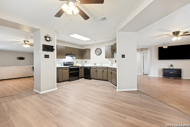 6402 Beech Trail Property Photo 9
