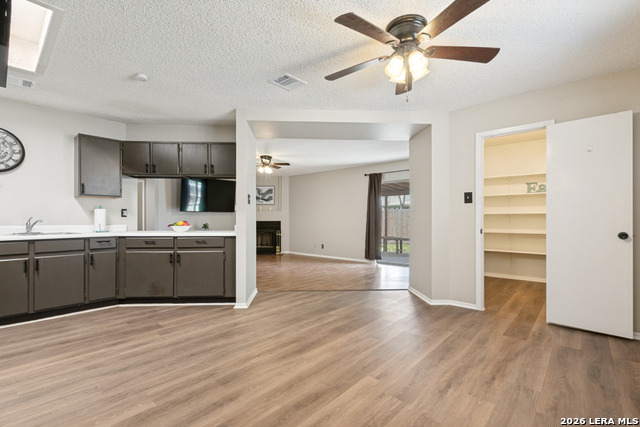 6402 Beech Trail Property Photo 10