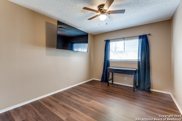 6402 Beech Trail Property Photo 23