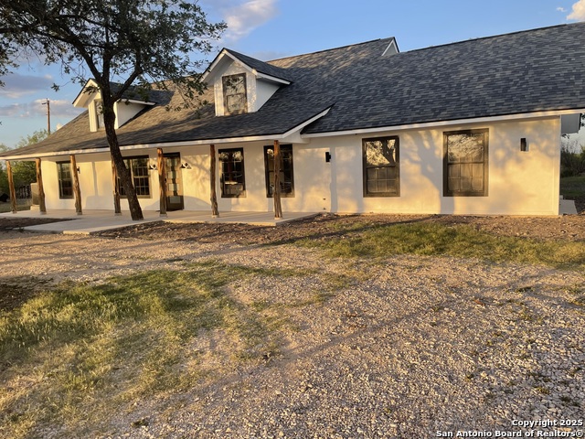210 County Road 4643 Property Photo 1