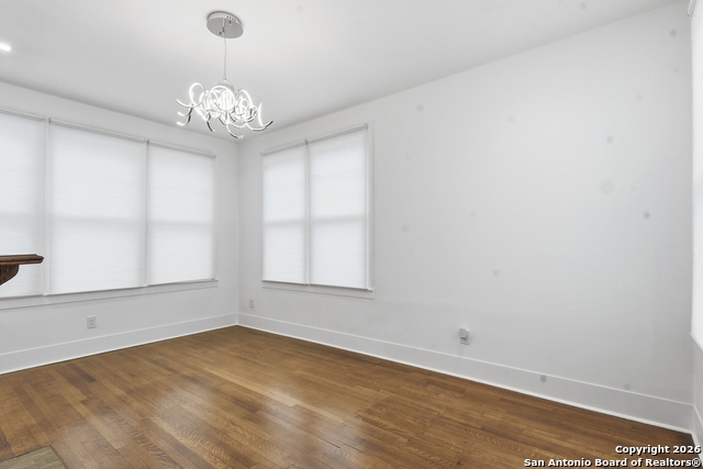 524 N Getty Property Photo 21