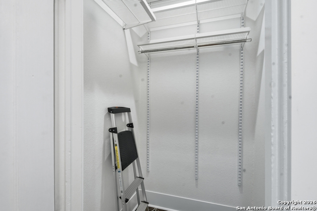 524 N Getty Property Photo 28