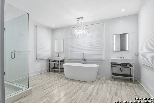 524 N Getty Property Photo 34