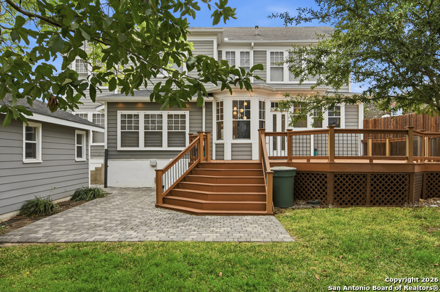 524 N Getty Property Photo 43