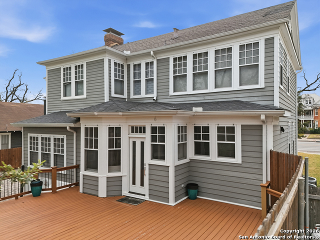 524 N Getty Property Photo 44