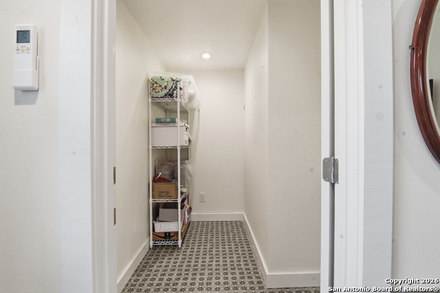 524 N Getty Property Photo 56