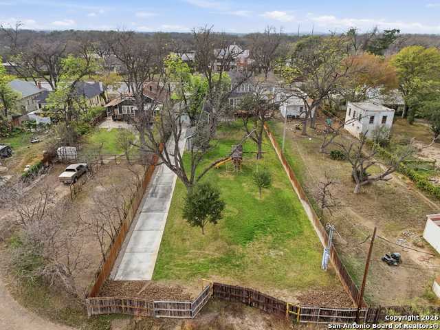 524 N Getty Property Photo 60