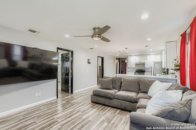 2414 Arbor Property Photo 1