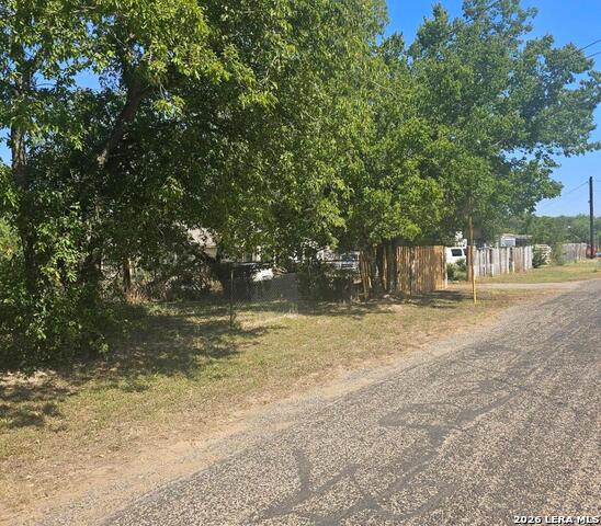 1511 Kayroe Property Photo 3